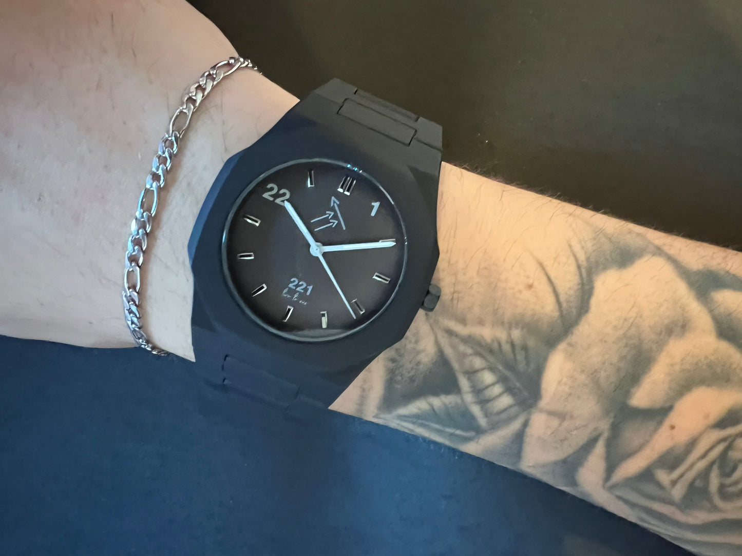 watch to one